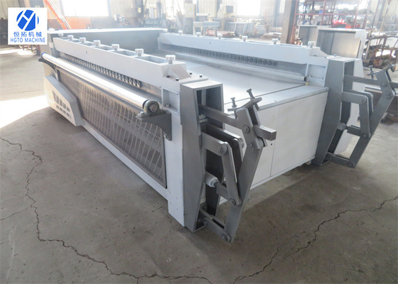 40mm 7.5kw เครื่องทอผ้าตาข่ายหกเหลี่ยม, UV Stabilized Fishing Net Machine